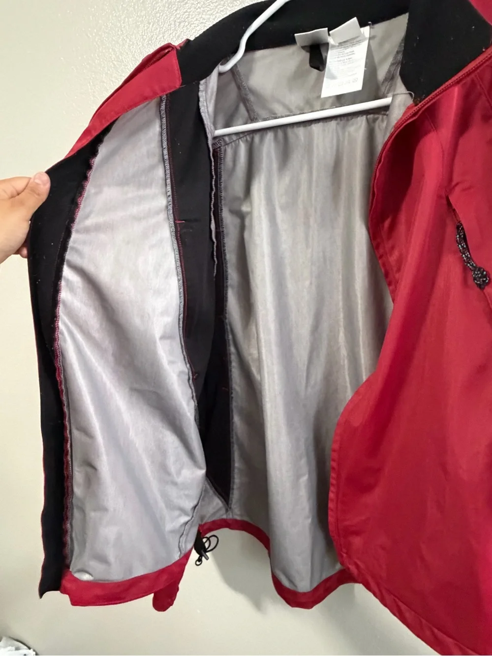 The North Face Men's Red Full-Zip Windbreaker